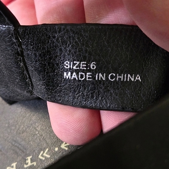 Free People Black Faux Leather Wedge Sandals - Size 6 - Picture 10 of 11